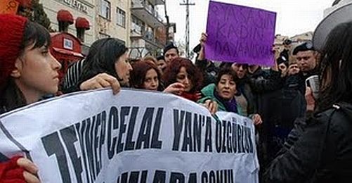 Kadınlardan İran'a Protesto