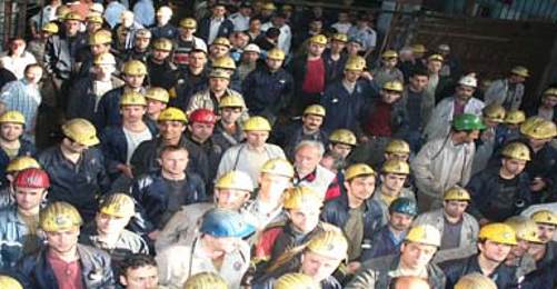 Madenciler Zonguldak'ta Bir Saat İş Bıraktı