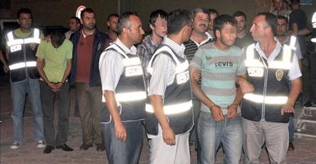 İnegöl'de 11 Kişi Tutuklandı