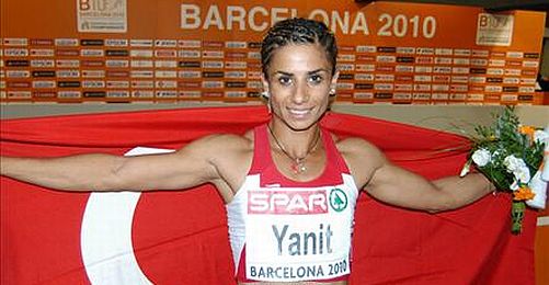 Türkiyeli Kadın Atletler Barcelona'da Dört Madalya Kazandı