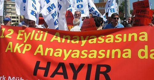 TMMOB İstanbul: "12 Eylül Anayasasına da AKP Anayasasına da Hayır"