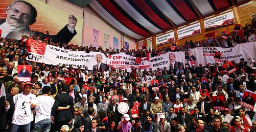 "CHP'de Parti Meclisinin Dörtte Üçü Değişecek"