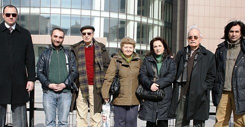 GÖP: Gazeteciler İşsizlik, Dava ve Cezaevi Tehdidi Altında