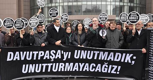 "Davutpaşa" Mağdurları "Denetimsizliği" de Yargıya Taşıdı