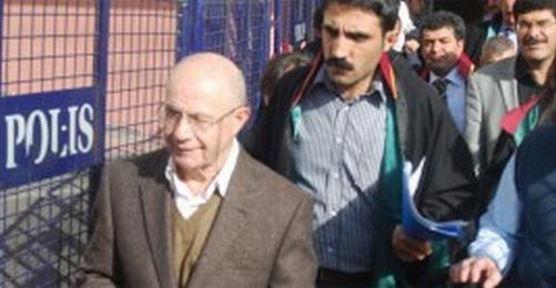 Sociologist Beşikçi and Lawyer Şimşek Convicted