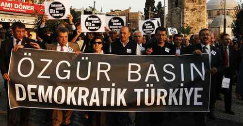 Türkiye Gazeteciler Cemiyeti: "Basın Özgürlüğüne Saygı Bekliyoruz"