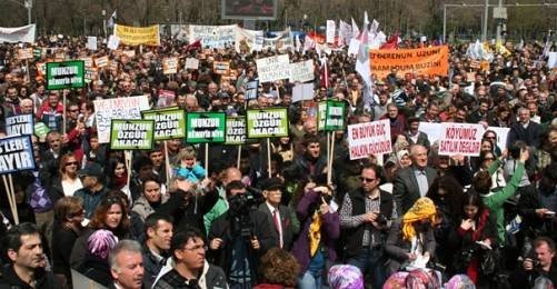 Onbinlerce Emekçi, AKP Politikalarına Karşı Sesini Yükseltti