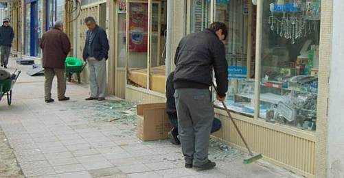 Kütahya Simav'da Deprem; 2 Ölü, 79 Yaralı