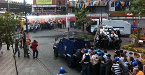 Hopa Protestosuna İstanbul'da Polis Müdahalesi