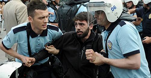 Ankara'da 15 Kişi Gözaltında
