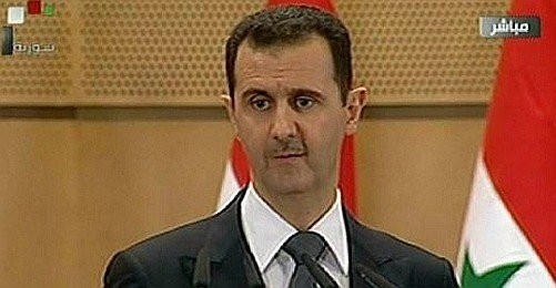 Esad Reform Diyor, Muhalefet Devrim 