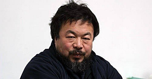 Çinli Sanatçı ve Aktivist Ai Weiwei Serbest 