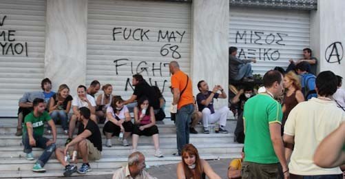 Syntagma: Değişim Arzusu ve Biber Gazı