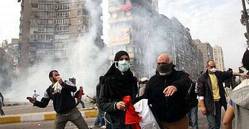 Mısır'da Muhalifler Yeniden Tahrir Meydanı'nda