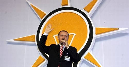 Erdoğan Eski Hükümeti İçin Güvenoyu İstiyor