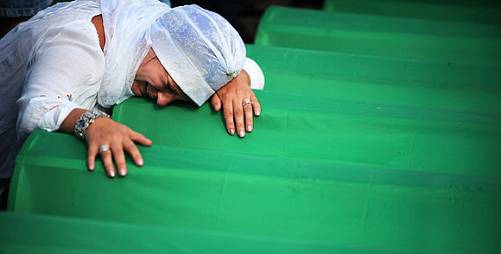 Srebrenitsa Katliamının 16. Yıldönümü