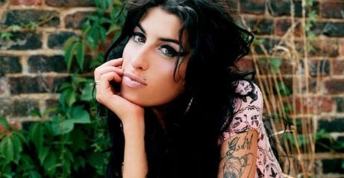 Amy Winehouse Ölü Bulundu