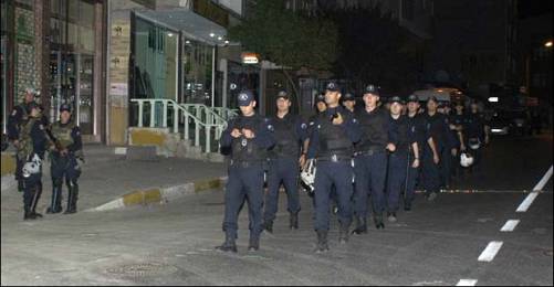 Mersin'de 10 BDP'li Gözaltında