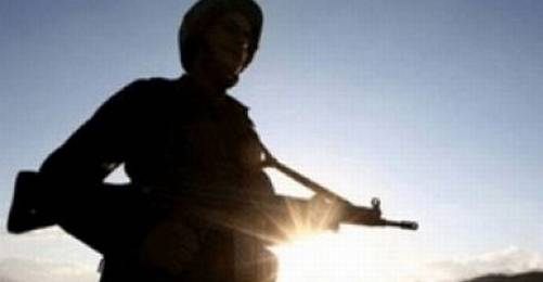 Kars ve Şırnak'ta İki Şüpheli Asker Ölümü