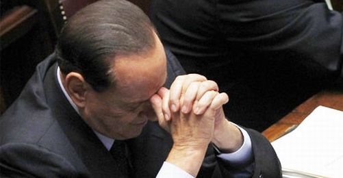 Berlusconi Bırakıyor