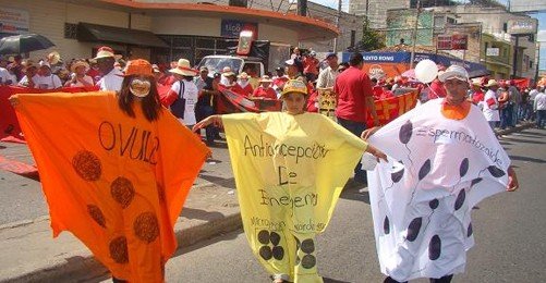 Honduras Doğum Kontrolünü Yasaklıyor