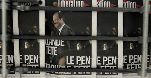 Hollande Önde, Le Pen Kök Salıyor