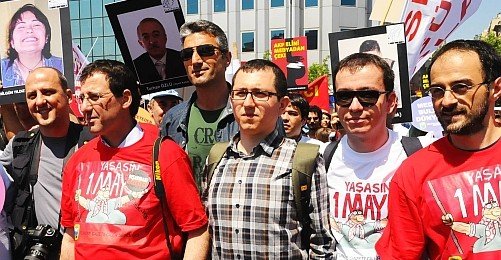 Dışarıdaki Gazeteciler Taksim'deydi