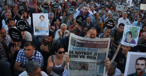 Tutuklu Gazeteci Eylemine Polis Engeli 