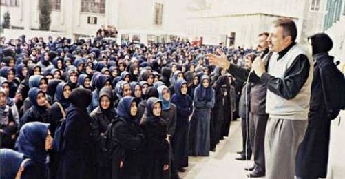 “PM Erdoğan Believes Religious Education Will Breed Obedience”