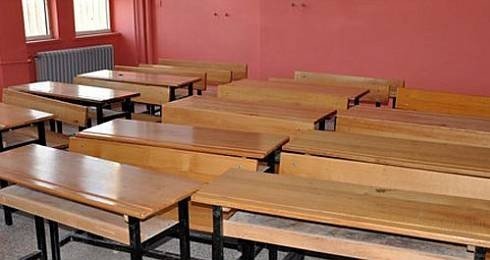 73 Theological Imam-Hatip Schools Left Empty