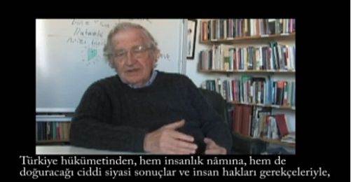 Chomsky Youtube'dan Seslendi