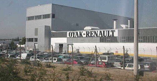 Renault İşçileri Fabrikayı İşgal Etti