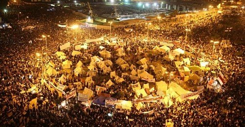Tahrir'de İktidar ve Muhalefet Karşılaşması