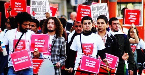 Belediye AIDS Yürüyüşünü "Uygun Bulmadı"