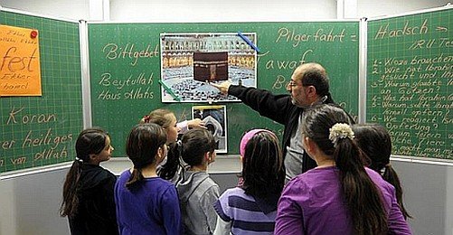 Almanya Din Dersi Öğretmenlerini Arıyor