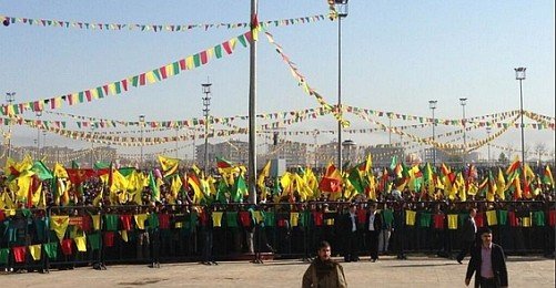 Diyarbakır Newroz Meydanında