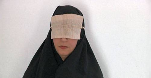 İran Zindanlarında Muhalif Kadınlar
