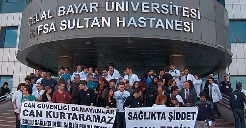 Celal Bayar Üniversitesi Asistanları Grevi Erteledi