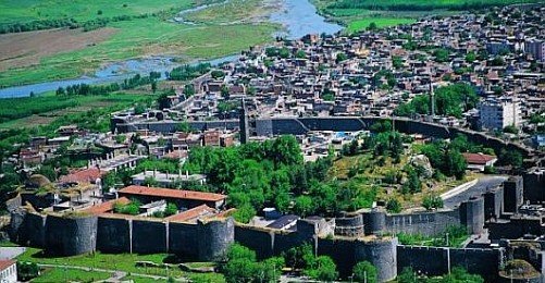 Diyarbakır'da Kürtçe Eğitim Verecek Üniversite Kuruluyor 
