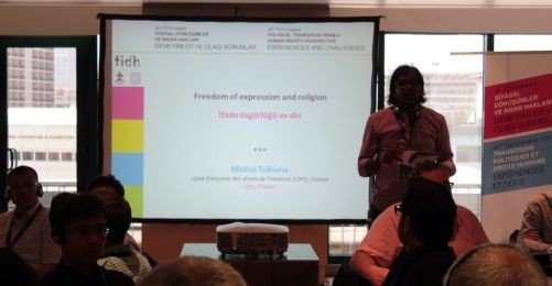 Din İle İfade Özgürlüğünü Barıştırmak