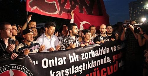 Gezi'de Kandil Gecesi