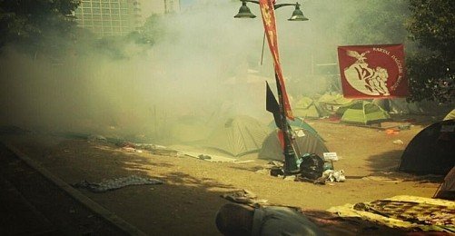 Taksim Gazla Uyandı