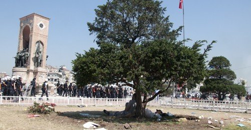 Gezi Parkı'ndakiler Vali'nin Teşekkürüne Yanıt Verdi
