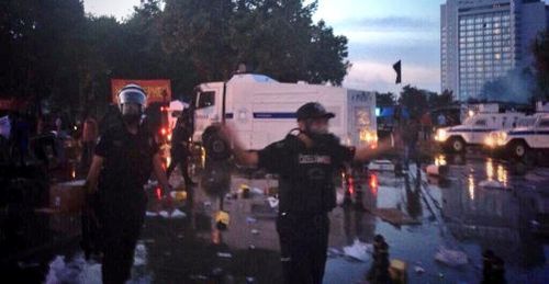 Police Attacks Gezi Park After PM’s Eviction Call