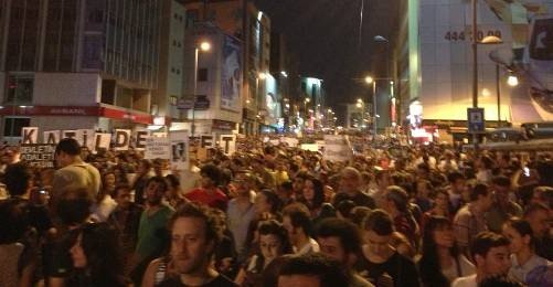 Kadıköy’de #direnSivas Yürüyüşü