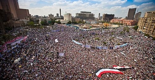 Bir Tahrir Direnişçisinin Gözüyle Mısır Devrimi