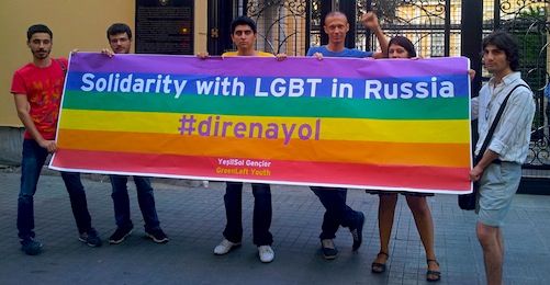 Yeşil Sol Gençler’den Rusya'daki Homofobi Yasasına Protesto