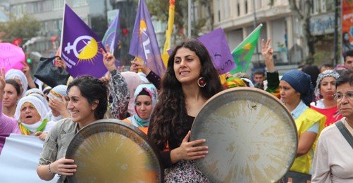Kürt Kadınlar "Özgür Yarınlar" İçin Buluştu