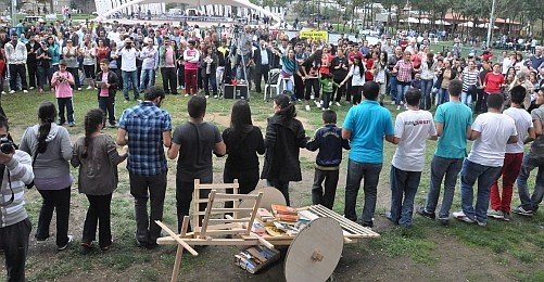 "Başbakan Sivas'ın Köylerine de Uğrasın"