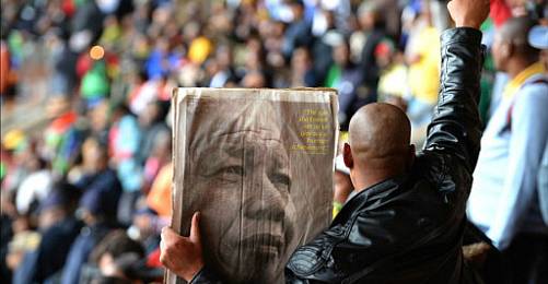 Dünya Mandela’yla Vedalaştı